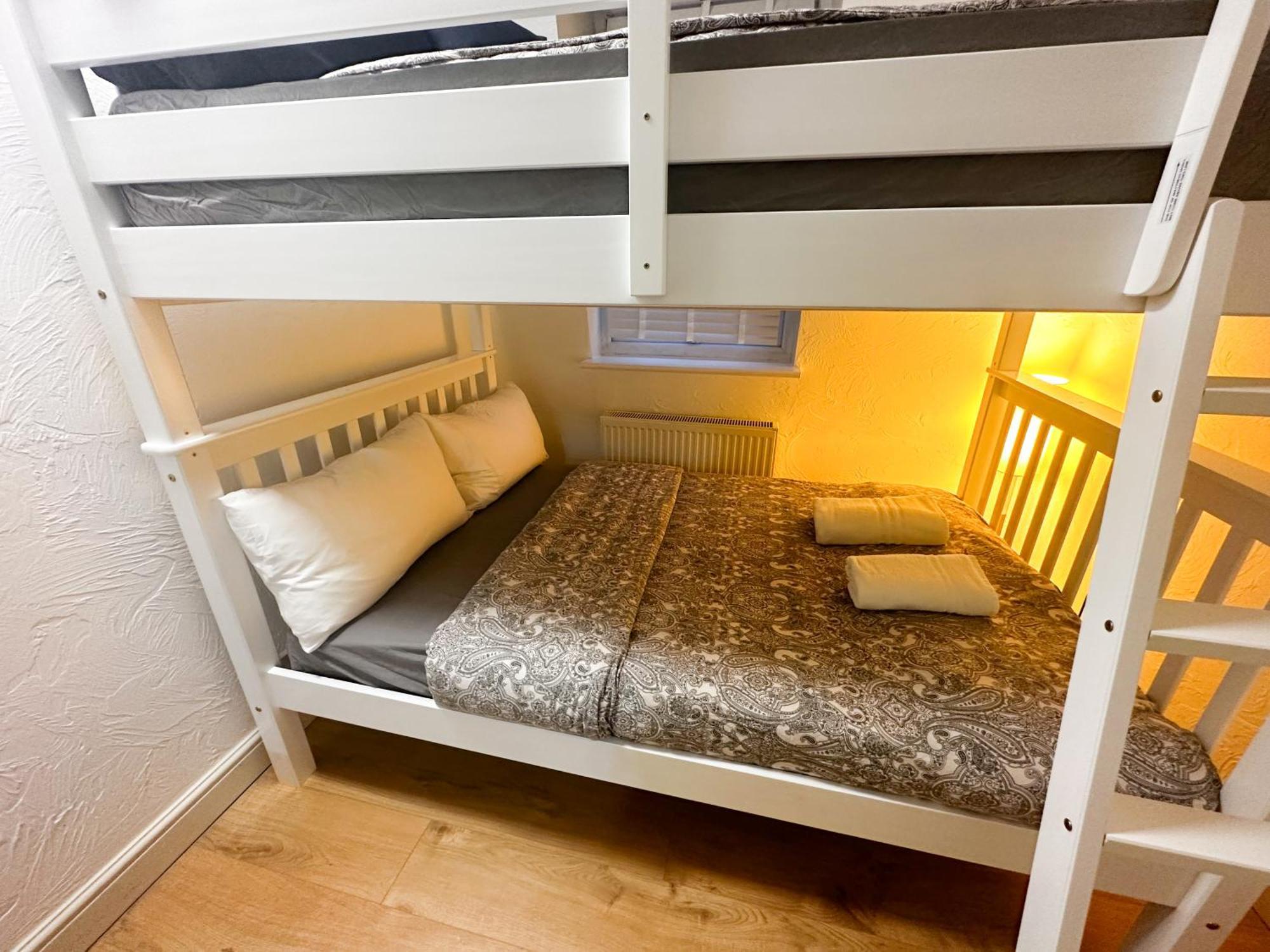 Apartment Flat 5 - In Aldgate